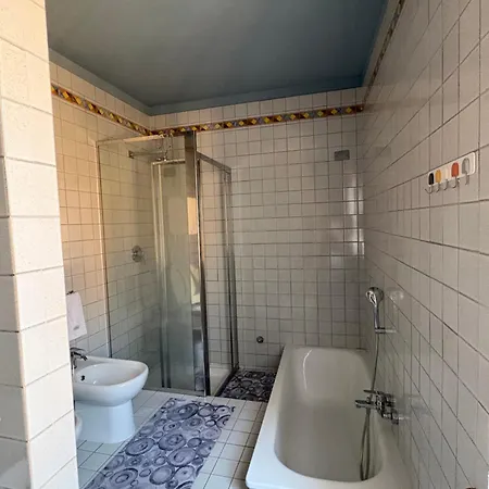 Elegante Charme A - 70 Mq - 4 Ospiti - Vicino Centro E Cantine Apartament *